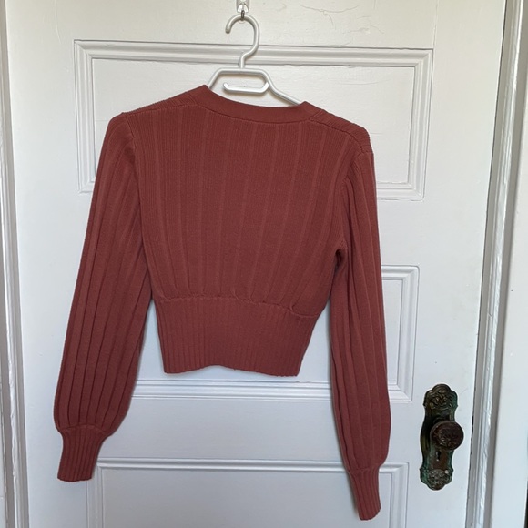 Wilfred plunge cardigan (aritzia) - Picture 2 of 4